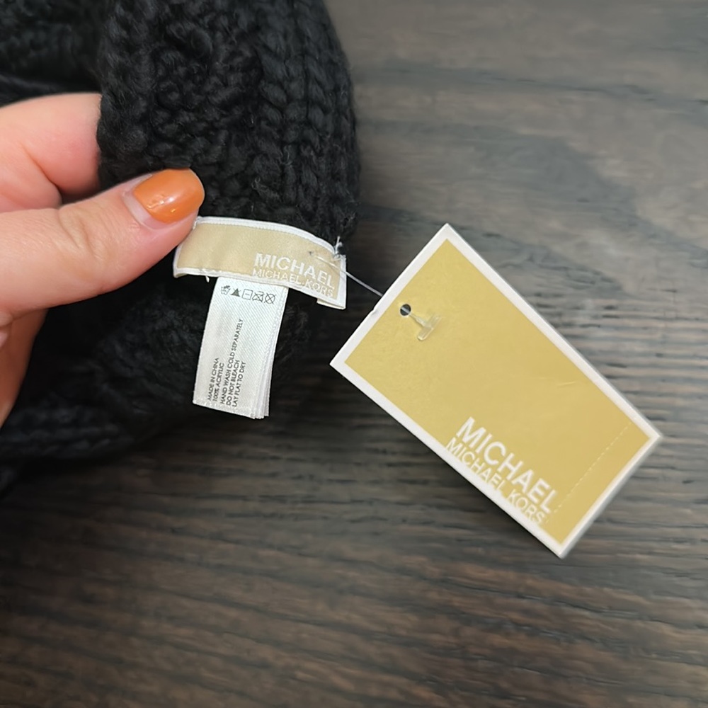 Michael Kors infinity scarf - Picture 3 of 5